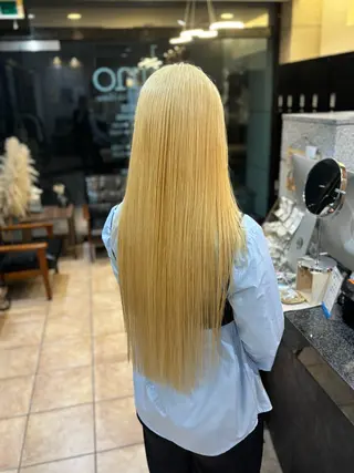 ロング 心斎橋/メンズパーマ ブリーチ/ハイトーンのヘアスタイル