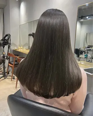 ロング カラー akane/ベージュ /オリーブ/ブラウンのヘアスタイル