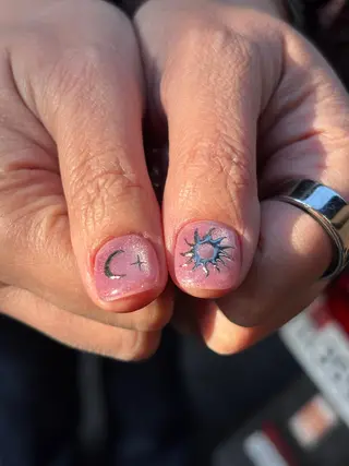 ネイル 2me（ツメ） ♡ NENEのネイルデザイン