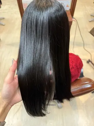 セミロング 早﨑 映天のヘアスタイル