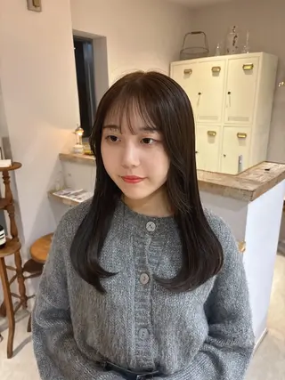 ロング カラー 🎀調布仙川透明感オ リーブカラー干莉🎀のヘアスタイル