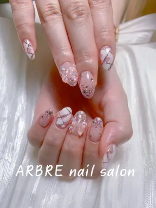 ネイル ARBRE nailsalonのネイルデザイン
