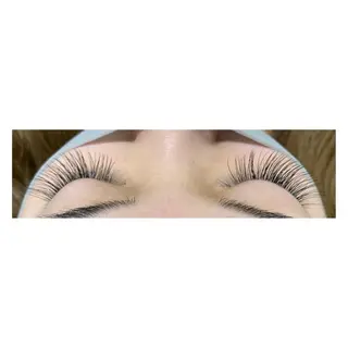 マツエク・マツパ arimo hair&eyelash所属・arimo アイリスト右原のマツエク・マツパデザイン