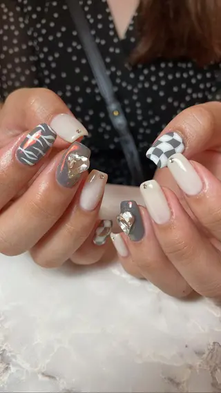 ネイル Ami 🦥のネイルデザイン