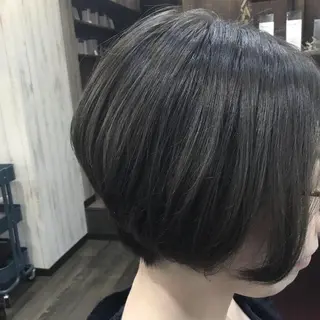 ショート カラー パーマ 金崎 新吾のヘアスタイル