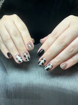 ネイル Kaka_ パラジェル、長さだしのネイルデザイン