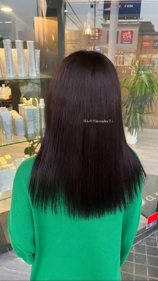 セミロング alu所属・alu yuinaのヘアスタイル