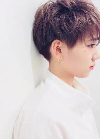 ショート カラー Memories水天宮前所属・花渕 俊彦のヘアスタイル