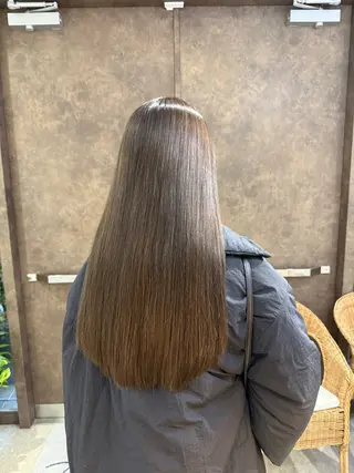 ロング ボブ/ハイトーン🪽 堀内志茉🍀のヘアスタイル
