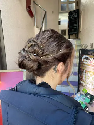 ヘアアレンジ 👑派手髪/カット 👑ANRYのヘアスタイル