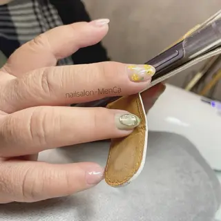 ネイル 江崎 景子のネイルデザイン