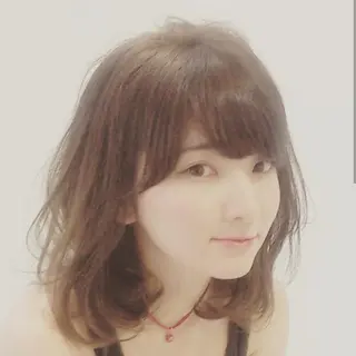 ミディアム パーマ カラー フリーランス所属・韓国ヘア レイヤー くびれヘアMATSUのヘアスタイル
