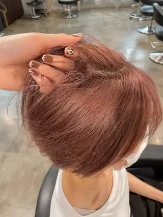 ショート カラー パーマ ヘアアレンジ メンズ キッズ ネイル マツエク・マツパ アイブロウ 透明感カラー・レイヤ ー🎀amika🎀のヘアスタイル