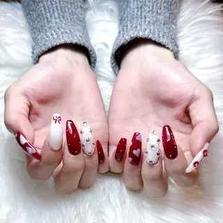 ネイル Ｌｉｎｏ’ｂ所属・Aulu'b るなのネイルデザイン