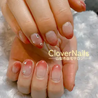 ネイル 自宅ネイルサロン クロバーネイルのネイルデザイン