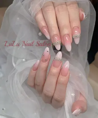 ネイル LULU Nail  Salon 新宿所属・LU LU NailSalonのネイルデザイン