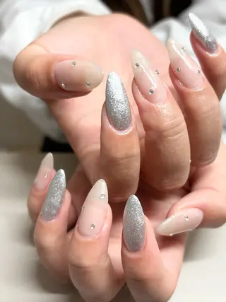 ネイル REY所属・REY Mioのネイルデザイン