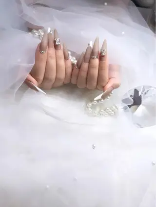 ネイル 🩵liru Haru🩵のネイルデザイン