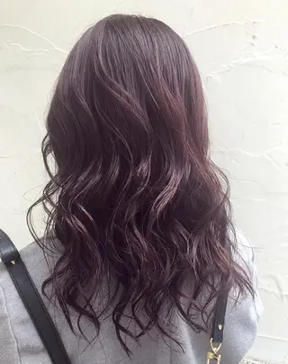 セミロング カラー 大岩 茉愉のヘアスタイル