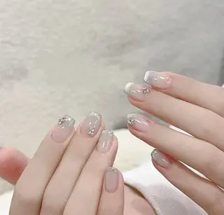 ネイル Oomiya 服部のネイルデザイン