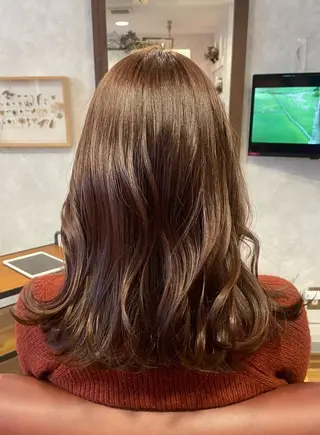 セミロング カラー CROCHE クロッシュのヘアスタイル