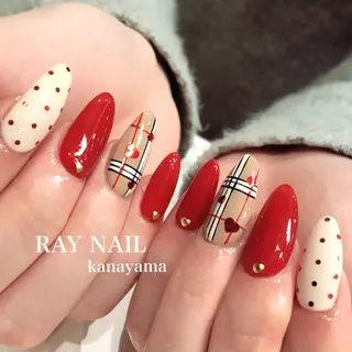 ネイル Arowa 伊田のネイルデザイン