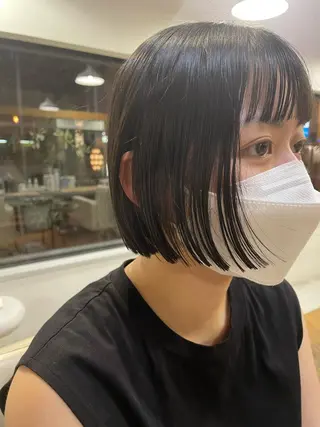ショート カラー soi 小島陽香のヘアスタイル