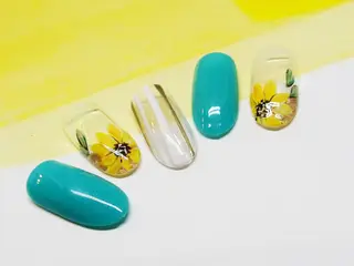 ネイル ティーエヌ 金山駅東口店のネイルデザイン