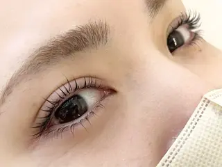 マツエク・マツパ Mink style  ミンクスタイル赤坂店所属・さいとう ゆうきのネイルデザイン