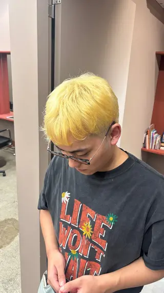 ショート カラー HIBIKI / ブリーチモデルのヘアスタイル