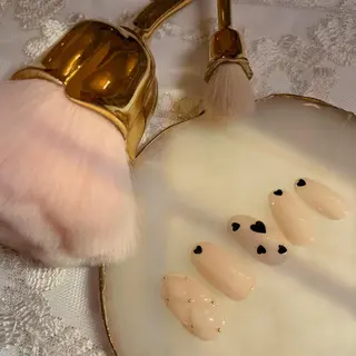 ネイル Amour baseのネイルデザイン