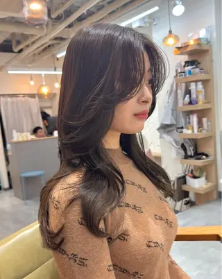 ロング 韓国レイヤー　船橋 徒歩5分/小川友美のヘアスタイル