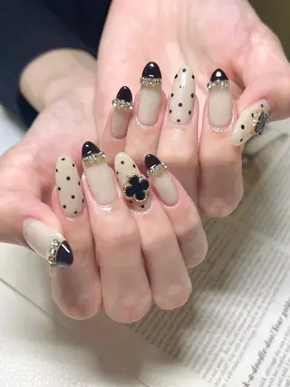 ネイル Rarity ネイルサロン所属・Rarity ネイルサロンのネイルデザイン