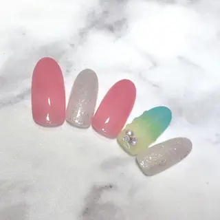 ネイル ステラ marikominoのネイルデザイン