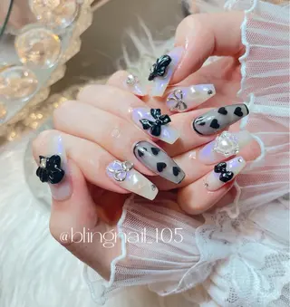 ネイル 23時まで❤︎韓国、 ワンホンネイルのネイルデザイン