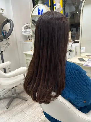 ロング 岡崎 嶺のヘアスタイル