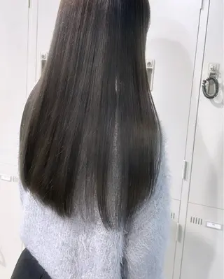セミロング IS所属・横浜美容室/透明感 カラー/レイヤーのヘアスタイル