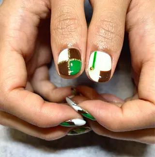 ネイル エリシアン ビューティーネイルのネイルデザイン