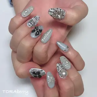 ネイル ネイリスト なつみのネイルデザイン