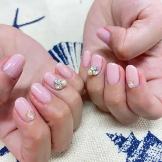 ネイル ユリシスネイル 担当近藤のネイルデザイン