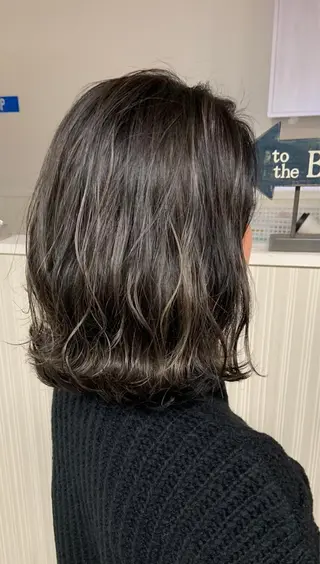 ミディアム カラー 山内 聡史のヘアスタイル