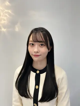 ロング 萩野 百香のヘアスタイル