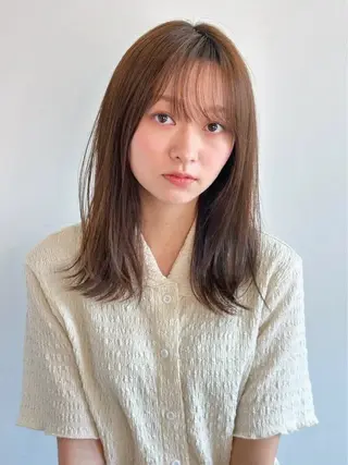 ミディアム カラー パーマ 🫧小顔×似合わせ× 透明感カラー🫧のヘアスタイル