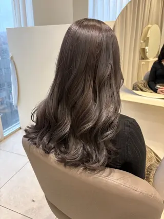 セミロング カラー 透け感カラー得意🎀 りおなのヘアスタイル