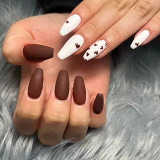 ネイル Laki nailのネイルデザイン