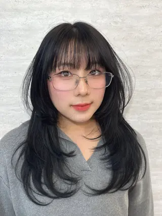 セミロング カラー ヘアアレンジ 韓国レイヤーカット/ 儚げカラーチナツのヘアスタイル