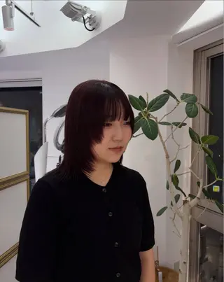 ミディアム カラー 山野 華愛のヘアスタイル