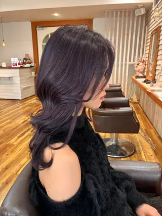 セミロング 秋田 弥生のヘアスタイル