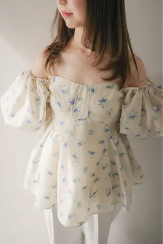 セミロング カラー ヘアアレンジ autre所属・大久保 ひでなりのヘアスタイル