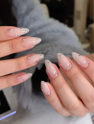 ネイル LETHI LINHのネイルデザイン